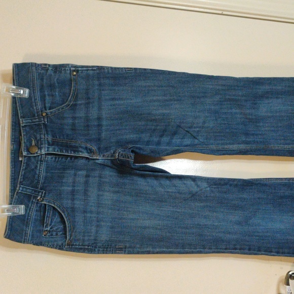 Cabi Mid Rise Bootcut Jeans Size 6 - Picture 2 of 9